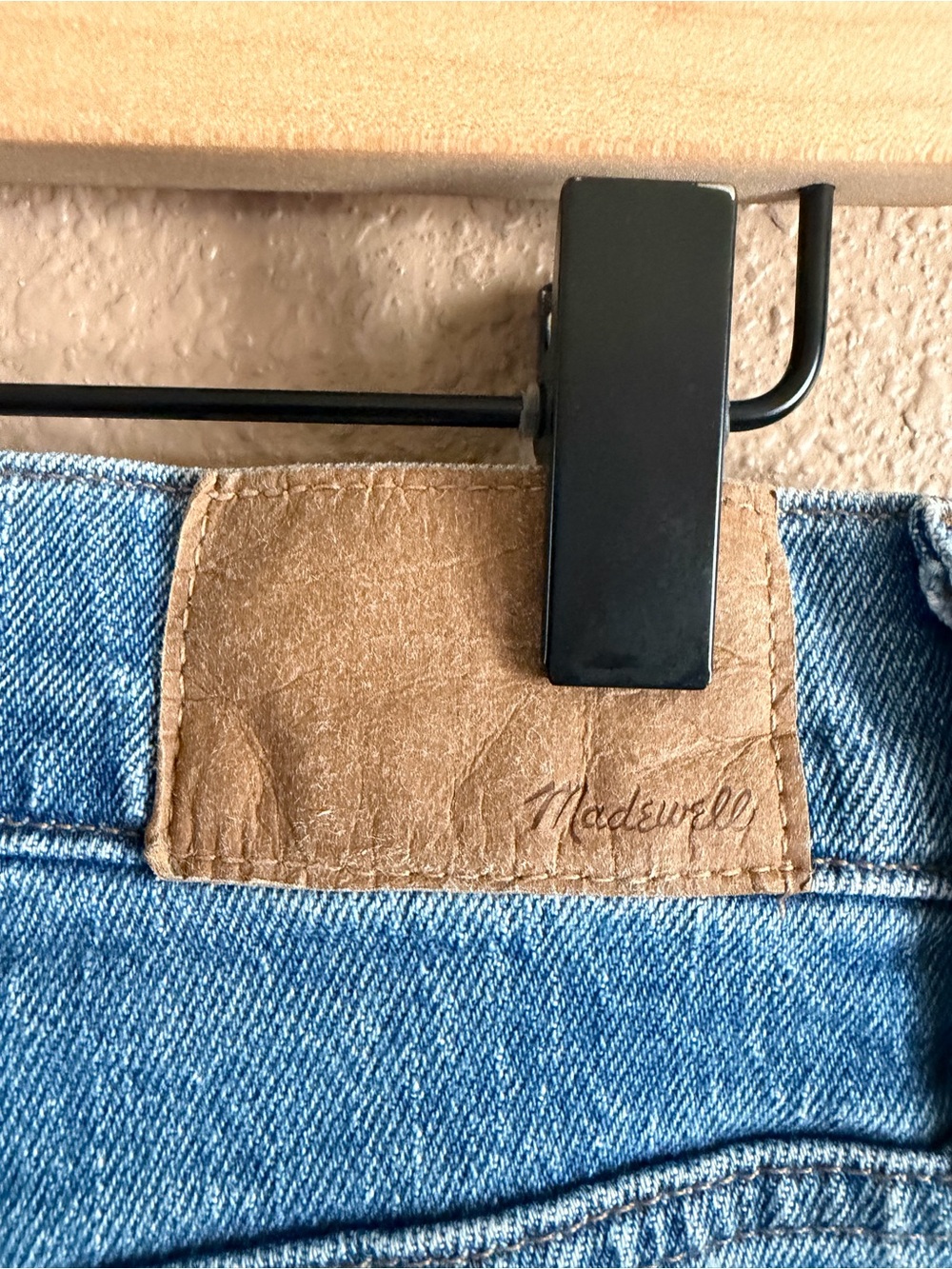 Madewell The Mid-Rise Perfect Vintage Distressed Jeans Size 25 - Picture 10 of 12